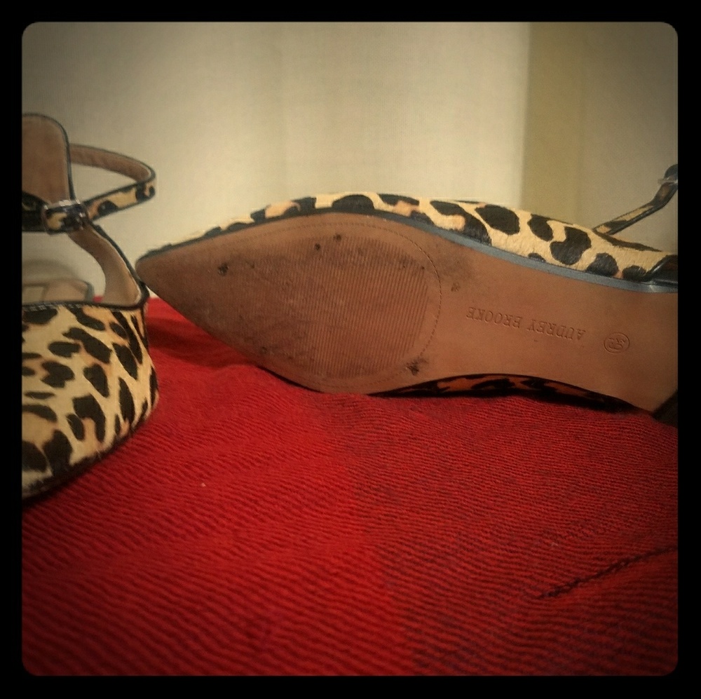 Ladies ponyhair leopars flats